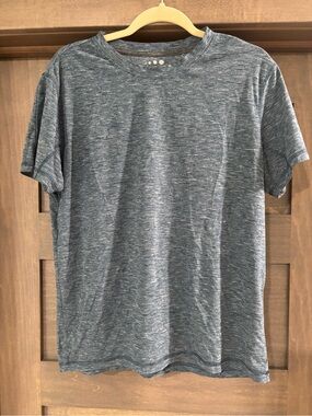 Men's Short-Sleeve Crew Neck T-Shirt in Heather Blue-Gray